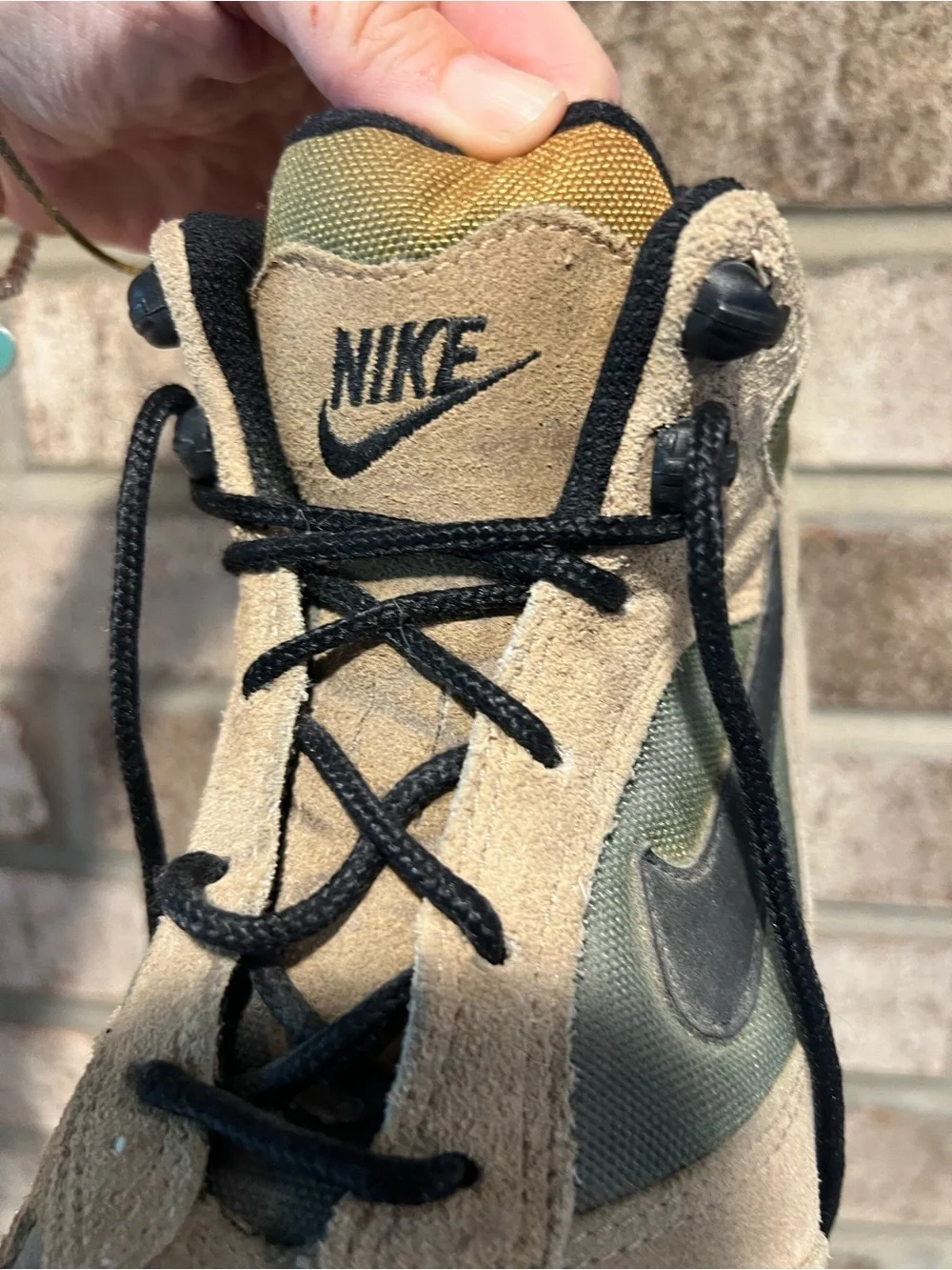 Nike ACG Vintage Caldera Hiking Boots
